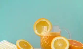 Bezmechaty pępek bezalkoholowy