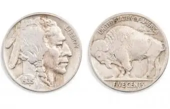 Antyczny nikiel bawole