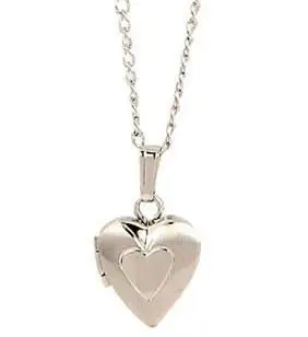 Srebrny naszyjnik z medalionem w kształcie serca dla niemowląt