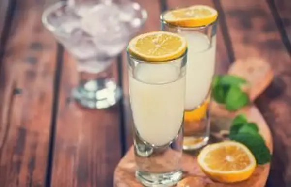 カナリアマルガリータショット