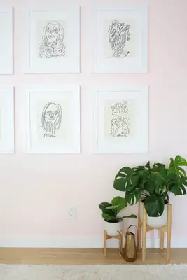 Easy Black and White Gallery Wall Idea
