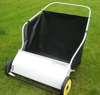 Varredora de gramado do tipo empurrador de produtos do Centro-Oeste