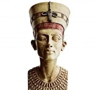 네페르티티의 흉상