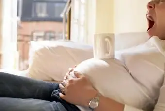 임신 한 여자 스케치