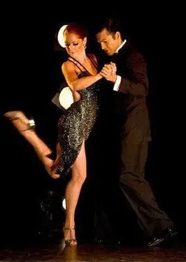 Bailarines de tango