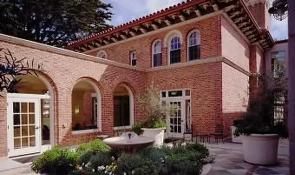 Apartamenty w stylu vintage Golden Gate | Zdjęcie dzięki uprzejmości BAR Architects, ©2012 BAR Architects