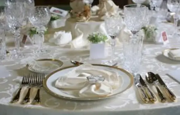 正式なテーブル設定