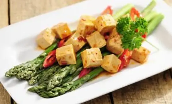 Asparagi e Tofu