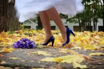 viola, blu, giallo colori autunnali