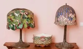 Lámparas Tiffany antiguas: guía de obras maestras icónicas