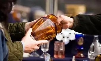 亡くなったアンティークロードショー鑑定士