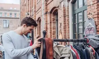 כיצד עובדות מכירות עיזבון? מדריך בסיסי