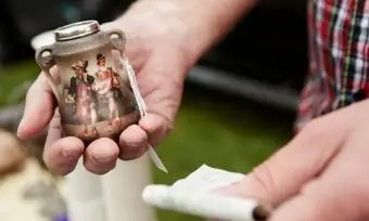 היכן למכור עתיקות במזומן