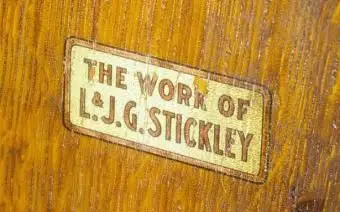 Identificación de marcas de muebles