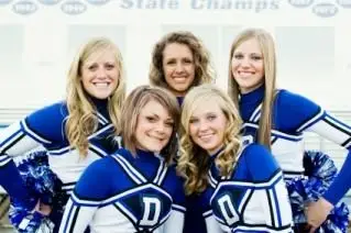 맥키 니 텍사스 치어 리더 스캔들