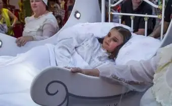 Kinderlied Weihnachtswagen