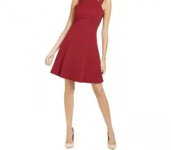 Robe ajustée et évasée à bretelles cloutées GUESS