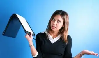 Listy do zakwestionowania opłat za karty kredytowe