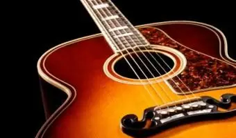 Guitarras acústicas personalizadas
