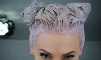 Czy farba do włosów zabija wszy i gnidy? Poznaj fakty