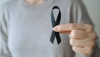 슬픔과 인식을위한 블랙 리본 의미