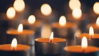 Beispiel für eine Trauerfeier (mit Vorlagen)