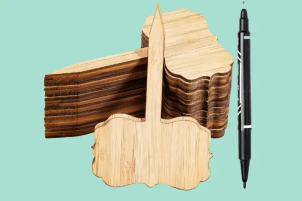 Whaline Bamboo Plant Labels - Verdantvows