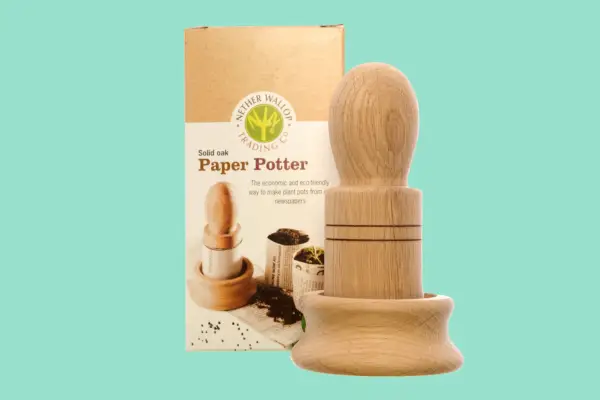 Paper Potter - 10 of the best eco-friendly plant pots Verdantvows