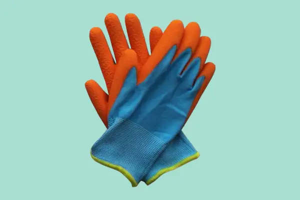 Opt dintre cele mai bune mănuși de grădinărit pentru copii din 2023