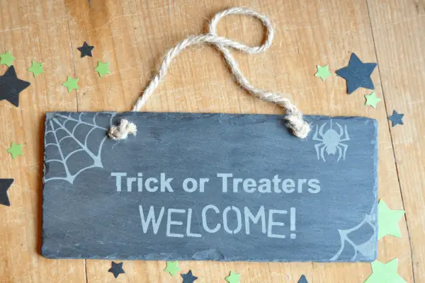 Trick Or Treat Halloween Slate Sign - Verdantvows