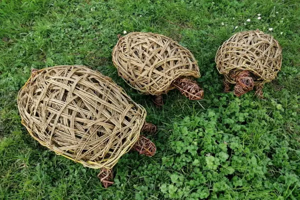 Willow Tortoise Sustainable Garden Sculpture Art - Verdantvows