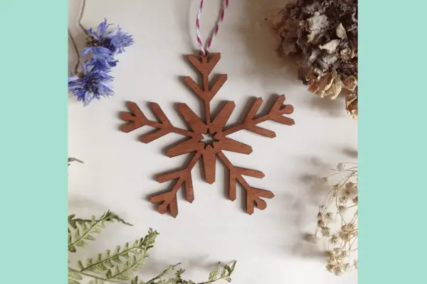 Amazon Handmade Wooden Snowflake Decoration – Verdantvows