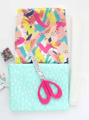 How to Sew a Waterproof Diaper Clutch