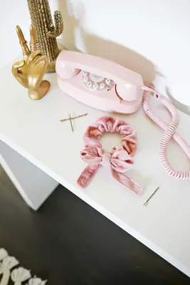 25+ Clothing & Accessory DIYs