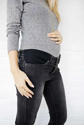 25+ Clothing & Accessory DIYs