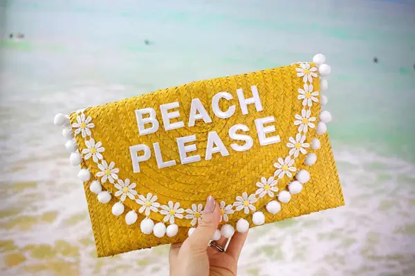 25+ Clothing & Accessory DIYs