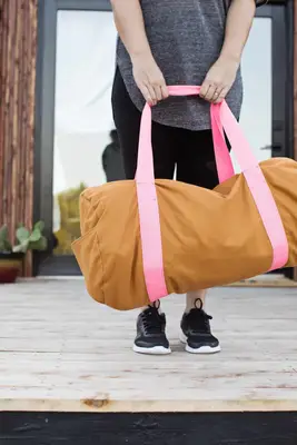 25+ Clothing & Accessory DIYs