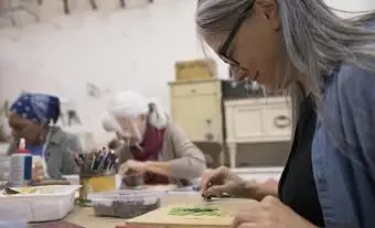 Sztuka i rzemiosło dla seniorów