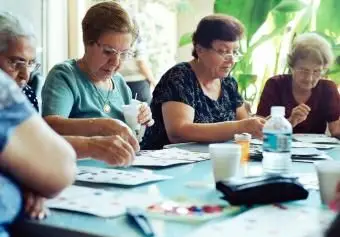 Duże karty Bingo: najlepsze opcje na wielką zabawę