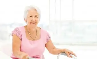 Arten von Gesundheitshilfen für Senioren