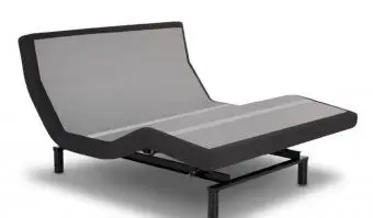 Die 5 besten verstellbaren Betten für Senioren + Tipps zur Auswahl