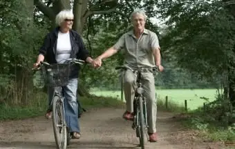 Fatti chiave sull'importanza dell'esercizio per gli anziani