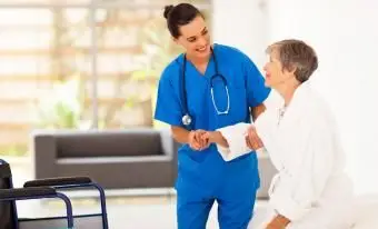 Per quanto tempo Medicare pagherà per un soggiorno in casa di cura?