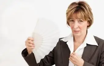 34 Objawy i leczenie menopauzy