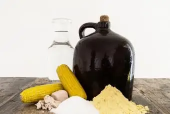 エタノールを作るための成分