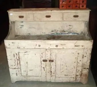 Antikes Trockenspülbecken