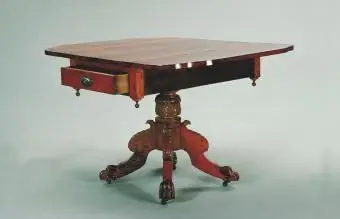 שולחן עלי-טיפה עתיק