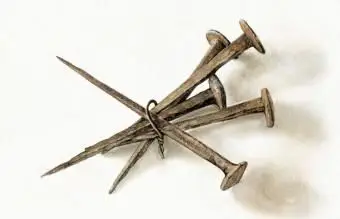 pregos de ferro antigos