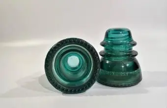 Hemingray 42 isoladores de vidro azul