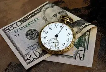 Cómo utilizar guías gratuitas de precios de antigüedades